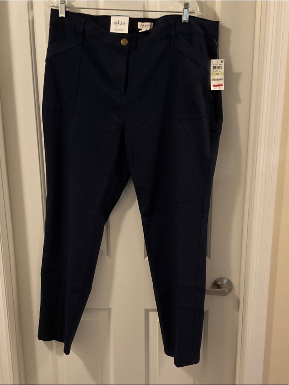 Style & Co. Dark Navy Mid Rise Skinny Leg Size 18W NWTs